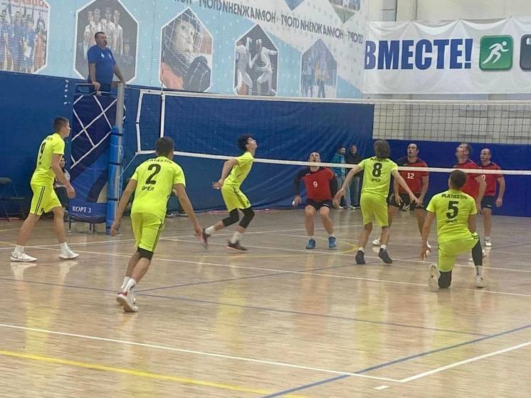 В Орле состоялся турнир по волейболу памяти Героя Советского Союза А.М. Андрианова