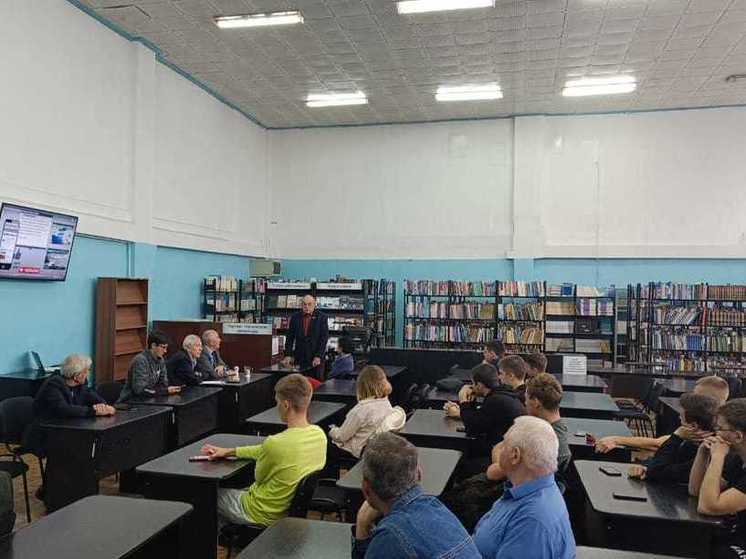 Алтайские политики и студенты обсудили перспективы строительства АЭС в регионе