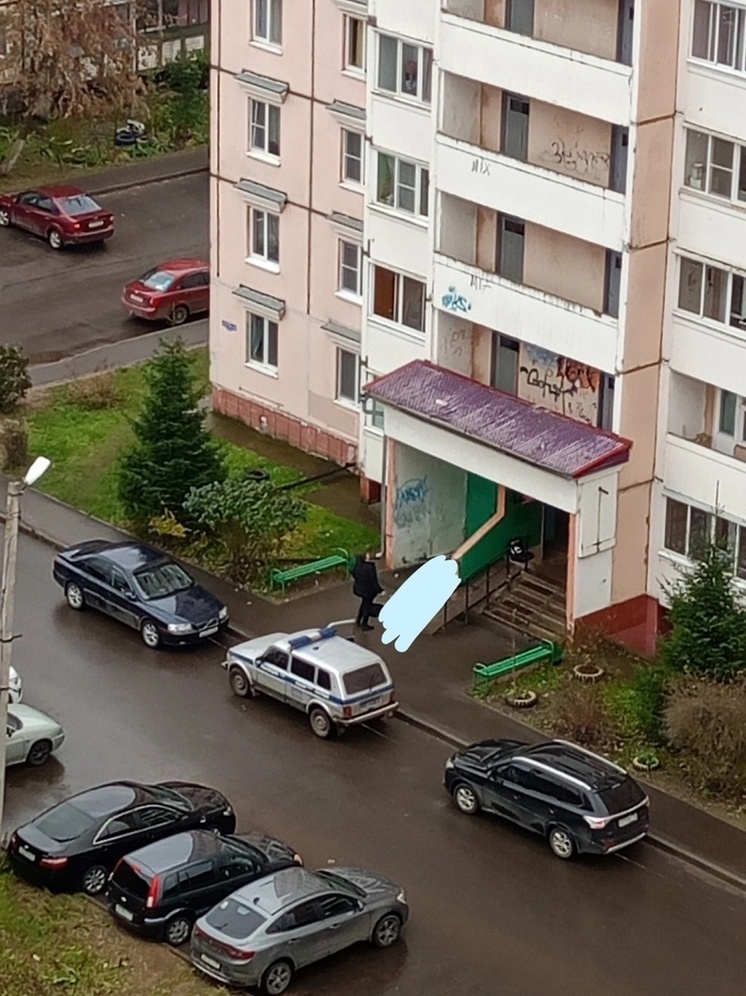 В Конаково Тверской области санавиацией госпитализирован ребенок, упавший с высоты