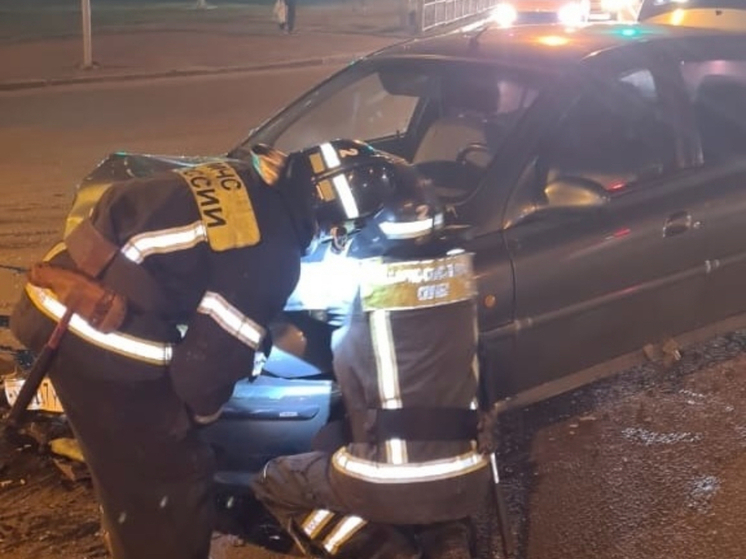 В Орле на улице Раздольной сильно столкнулись два авто