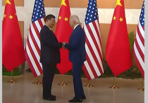 По данным Reuters, Вашингтон и Пекин договорились провести встречу лидеров двух стран - Джо Байдена Си Цзиньпина - в ноябре