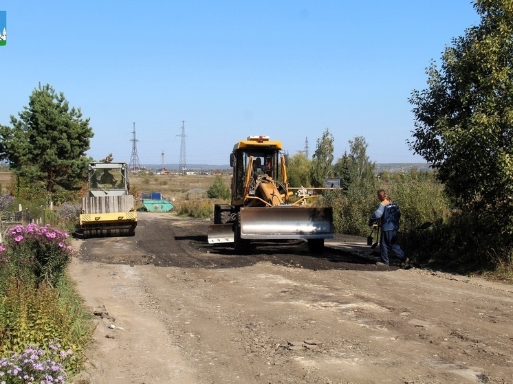 В Глазуновском районе нашли опасную дорогу для водителей и пешеходов