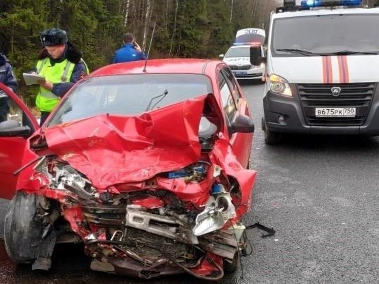 Участники крупного ДТП под Клином получили серьезные травмы