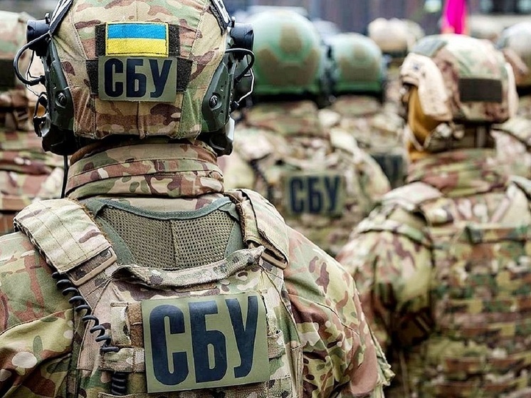 На Украине раскрыли схему вывоза уклонистов за границу на машинах скорой помощи