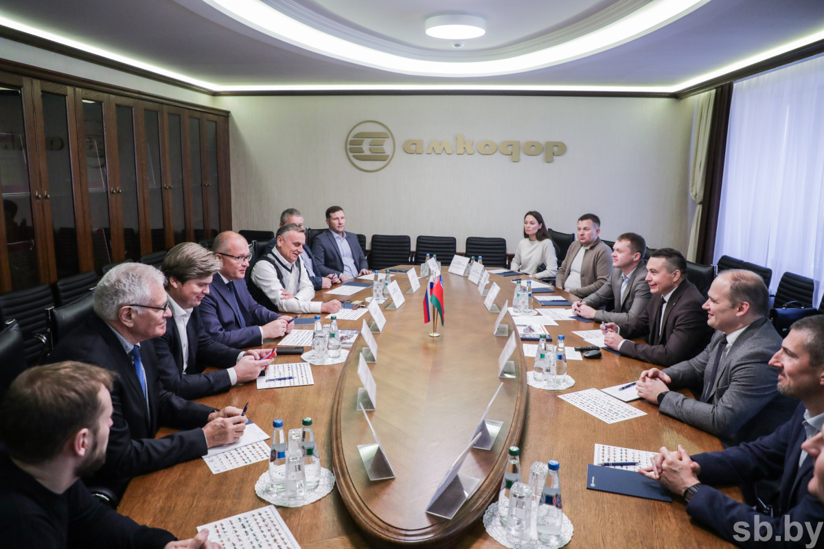 Костромская делегация ведет в Минске переговоры об увеличении товарооборота с Белоруссией