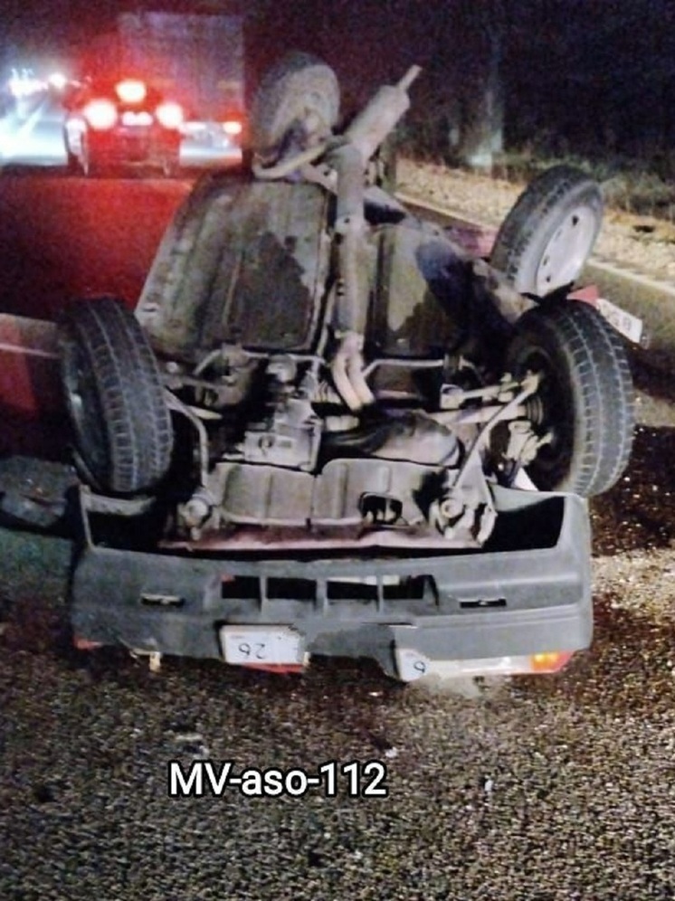 В Минераловодском округе в аварии с двумя легковушками погиб водитель