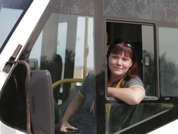 В «Мострансавто» предложили решить кадровый вопрос за счет женщин-водителей