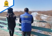С 1 ноября дежурная смена поисково-спасательной службы проводит рейды по береговым линиям рек Уда и Селенга в столице Бурятии