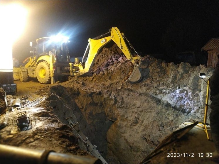 Неаккуратные железнодорожные связисты оставили без воды жителей Новосокольников