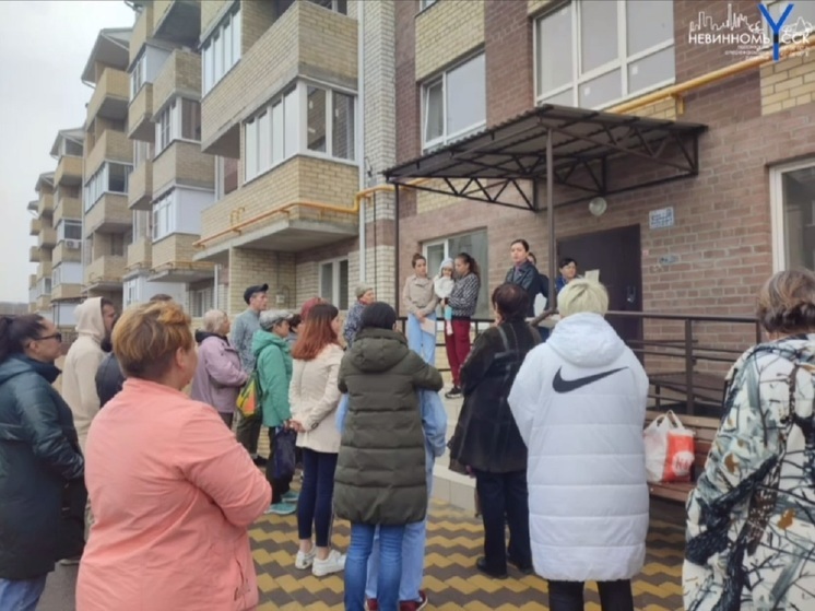 12 детей-сирот в Невинномысске обзавелись своим жильем