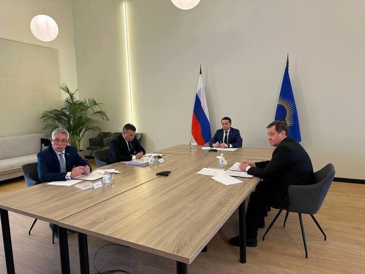 Губернатор Чибис поручил усилить меры безопасности в День народного единства