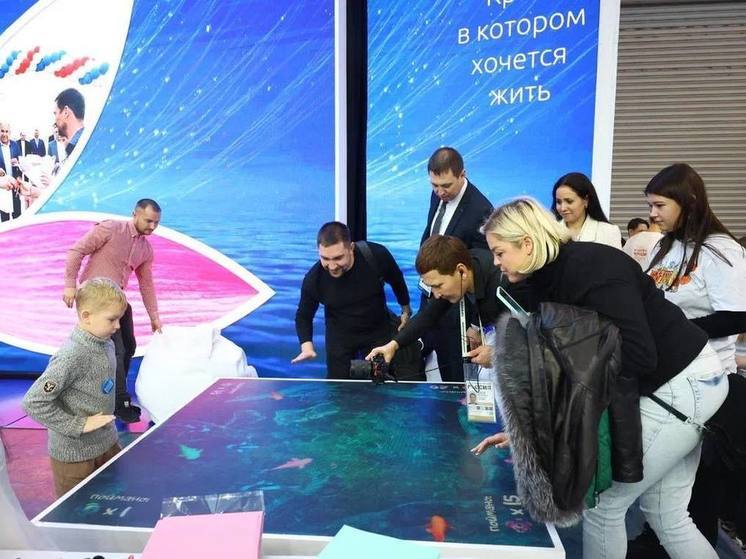 Семья Львовых из Чебоксар: Стенд Астраханской области на выставке ВДНХ привлекает внимание