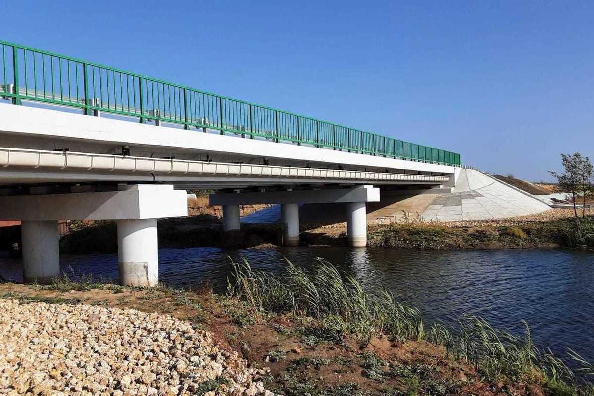 В Липецкой области завершают ремонт моста через реку Хавенка