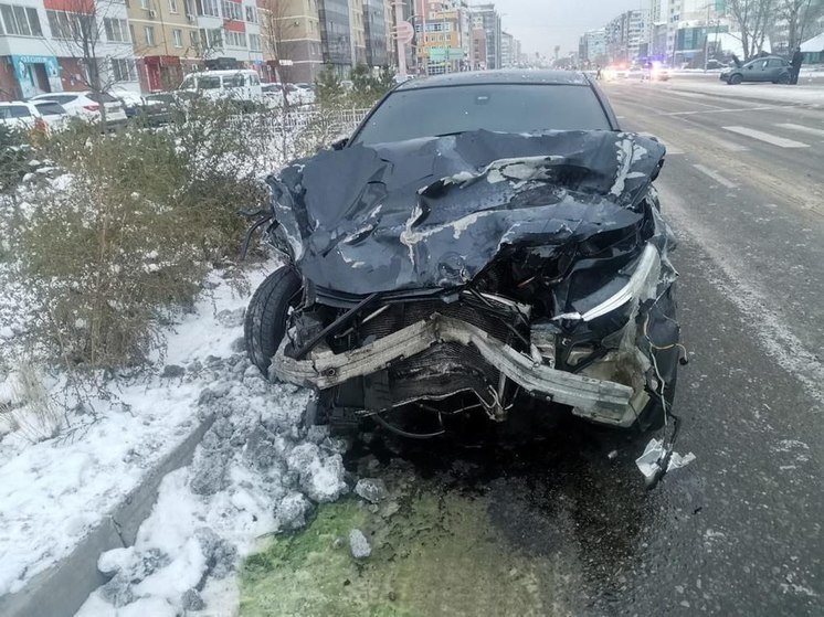 Виновник массовой аварии в Абакане скрылся с места происшествия