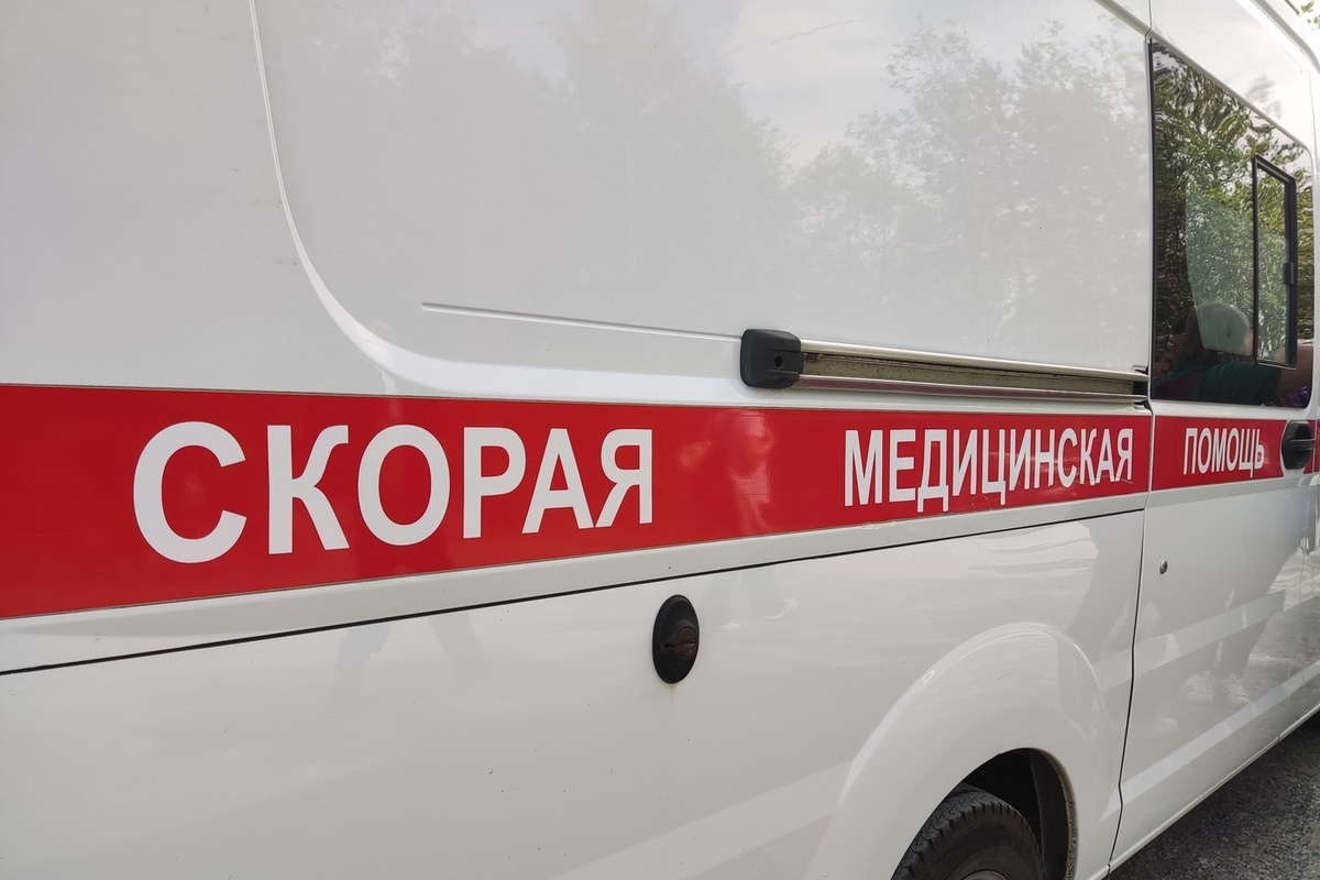 Водитель бензовоза погиб на трассе в Карелии