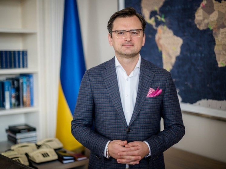 Кулеба: глава МИД Германии Бербок пообещала Украине членство в ЕС