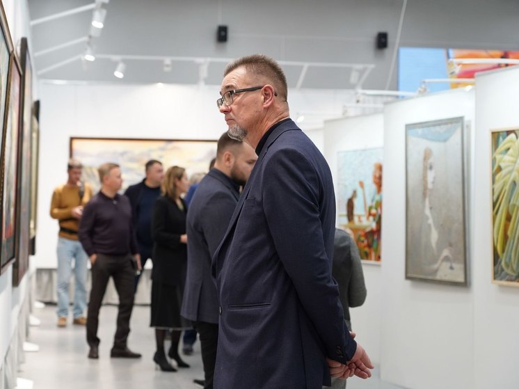 Первый выставочный проект «РОСТ» открылся в Южно-Сахалинске