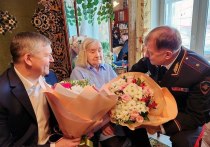 Вчера, 5 ноября, участнице Великой Отечественной войны, ветерану МВД и органов государственной безопасности Анне Васильевне Котенко исполнилось 100 лет