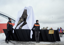 Сегодня, 6 ноября, в областной столице состоялось торжественное открытие скульптуры «Кузбасский хоккеист»