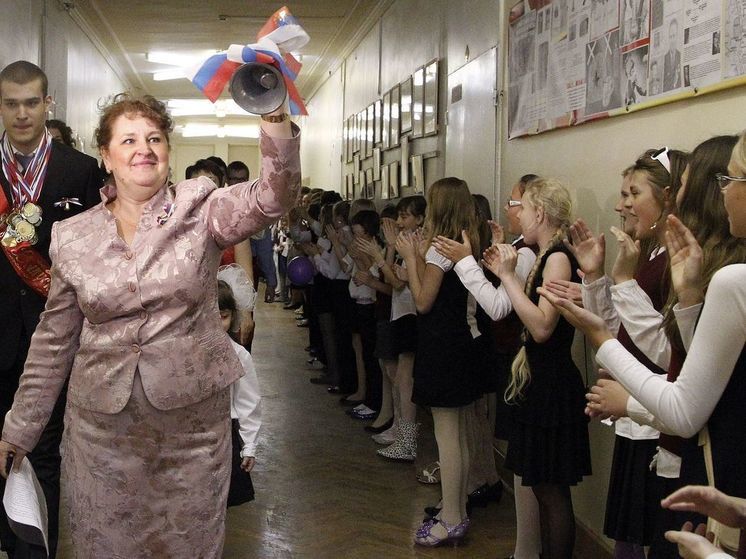 В российских школах появится комиссия для защиты авторитета учителей