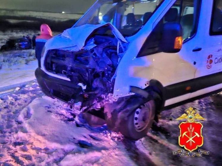 В ДТП на новокузнецкой трассе пострадали 5 человек