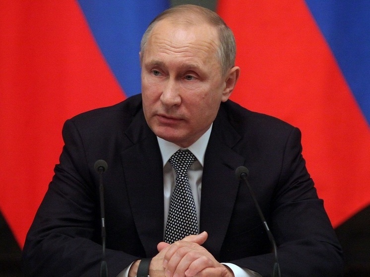 В Евросоюзе отреагировали на решение Путина о военном положении