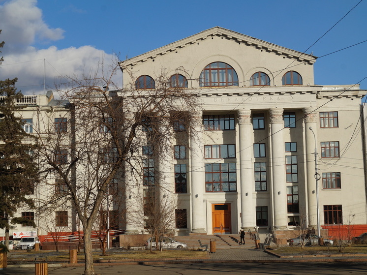 В библиотеках Красноярска запретили выдавать книги иноагентов несовершеннолетним
