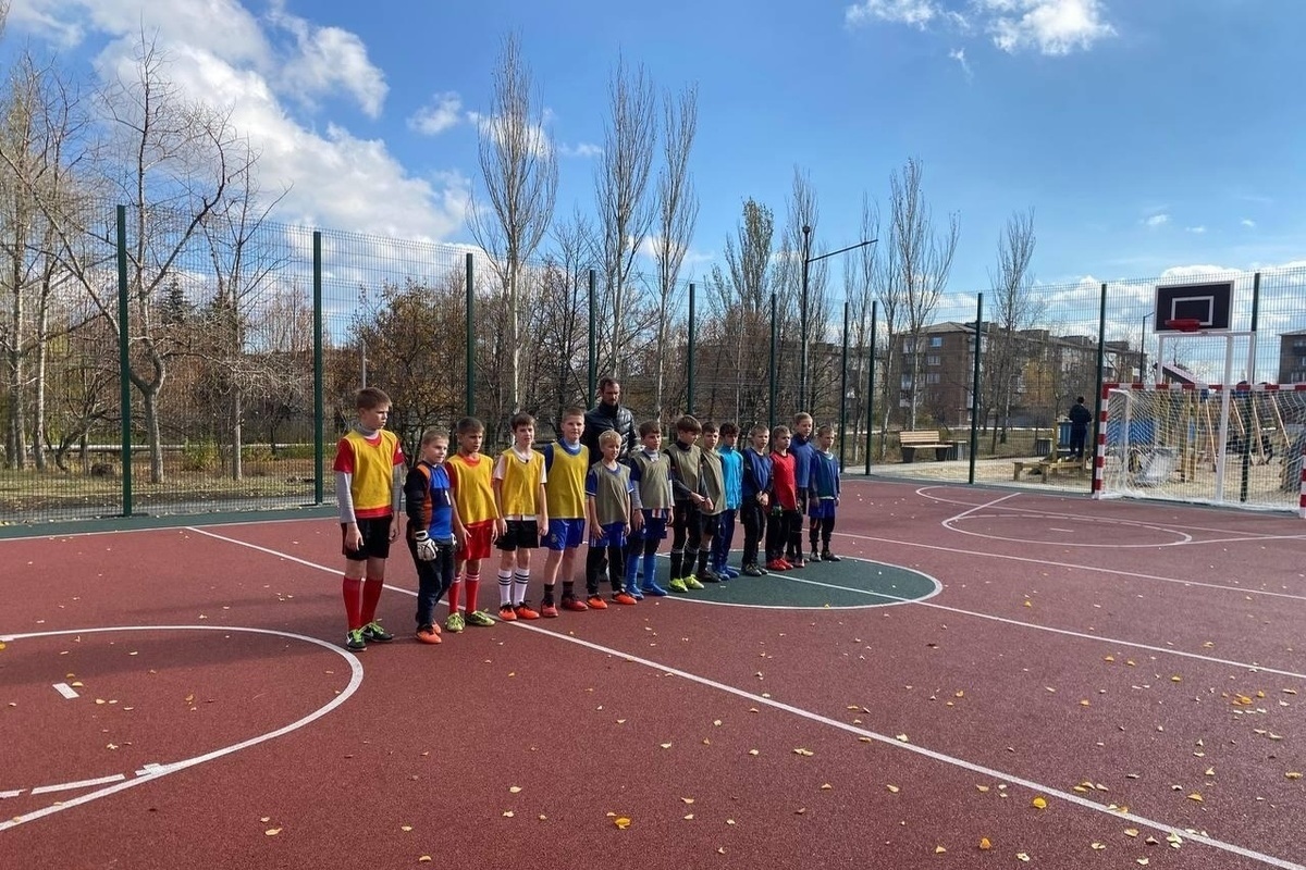 Якутия организовала клубный турнир по футболу в подшефном городе ДНР