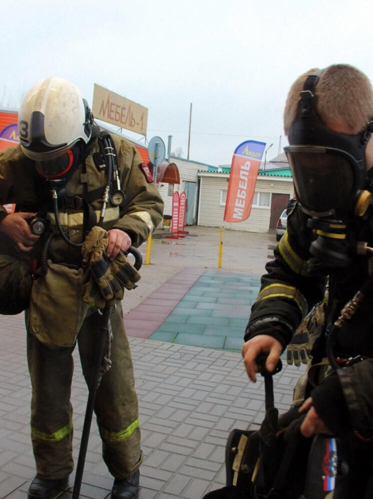В торговом центре «Лидер» в Смоленске проходило пожарно-тактическое учение