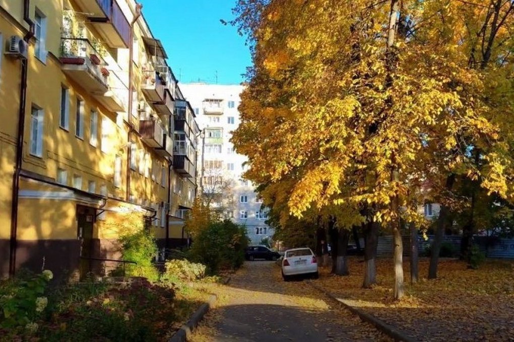 В Курске за неделю составили 6 актов о нарушениях благоустройства во дворах