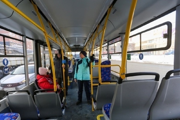 В мэрии Новосибирска заявили о дефиците водителей автобусов