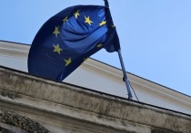 Европейская комиссия опубликовала документ, в котором рекомендовала начать переговоры о вступлении Украины и Молдавии в Европейский союз