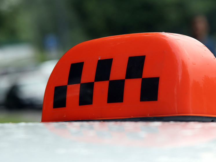 Более 300 нелегальных таксистов оштрафованы в подмосковных аэропортах