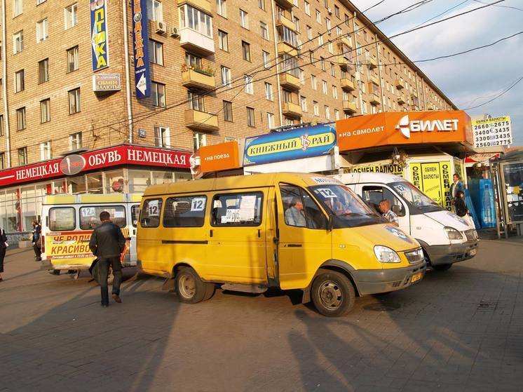 Мигрантам в Челябинской области запретили водить маршрутки и такси