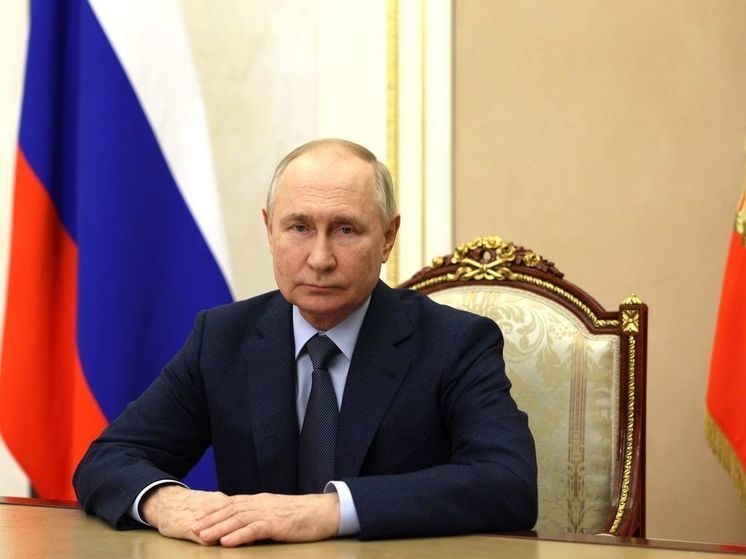 Путин заявил о спокойствии Москвы из-за попыток НАТО расширить зону влияния