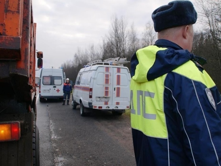 На трассе М-10 в Новгородском районе ликвидировали последствия условного ДТП