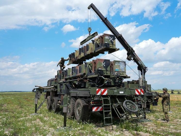 ФРГ объявила о начале вывода своих военных и ПВО из Польши