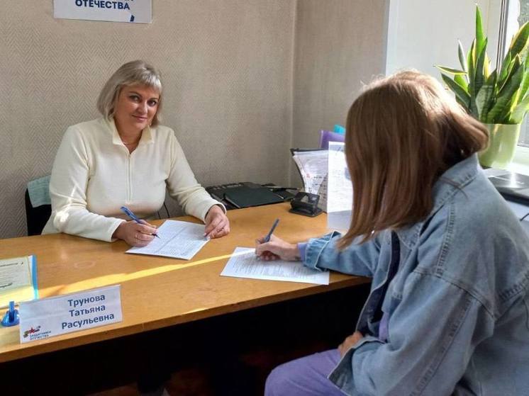 Томский фонд «Защитники Отечества» помог жене бойца переехать в новую квартиру