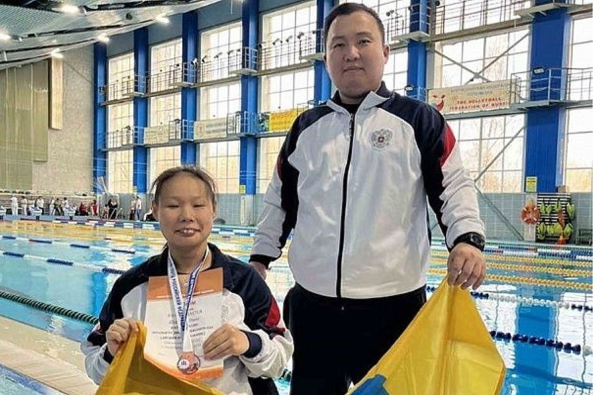 Спортсменка из Калмыкии привезла три бронзы с турнира по плаванию