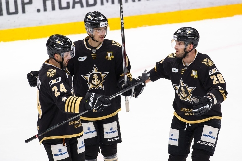 Primorsky "Admiral" snatched victory from "Lokomotiv" in the KHL match