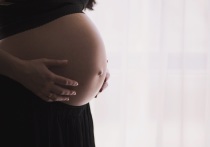 Наркотические вещества, употребляемые женщиной при беременности, могут негативно сказаться на здоровье будущего ребенка