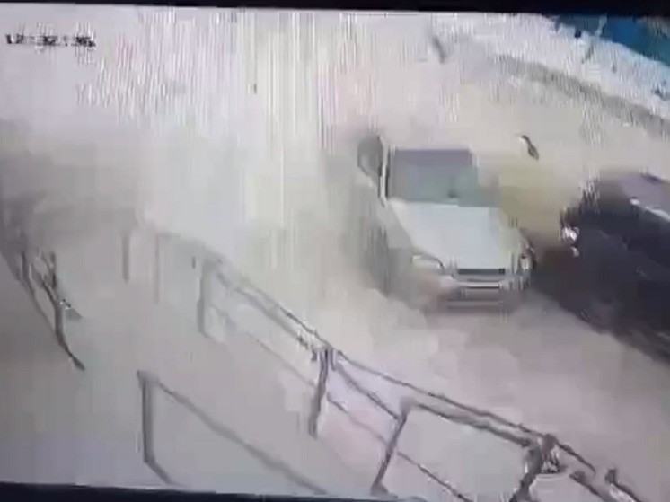 В Улан-Удэ столкнулись две машины на Верхней Березовке