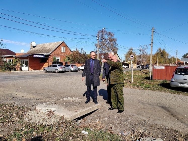 Депутат ЗСК взял на личный контроль просьбу установки ливневки жителя Кущевского района