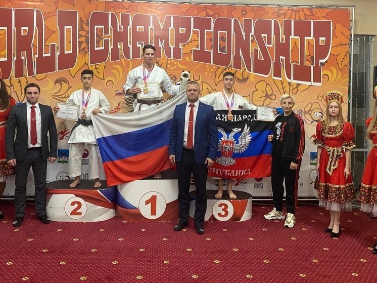 Четыре медали пополнили копилку донецких спортсменов на Первенстве мира по всестилевому каратэ