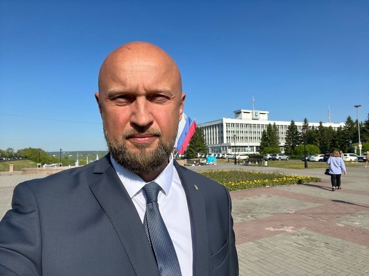 Осторожно Media: мэр Стрежевого принял решение об уходе с поста главы