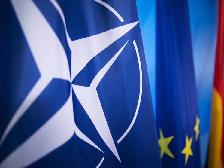 Джоанэ: НАТО не хватает производственных мощностей для Украины