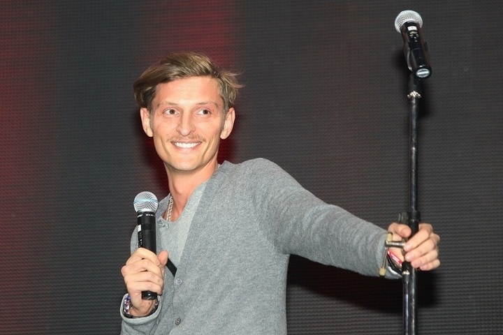 Чемпионат России по прыжкам перенесли из-за концерта Павла Воли