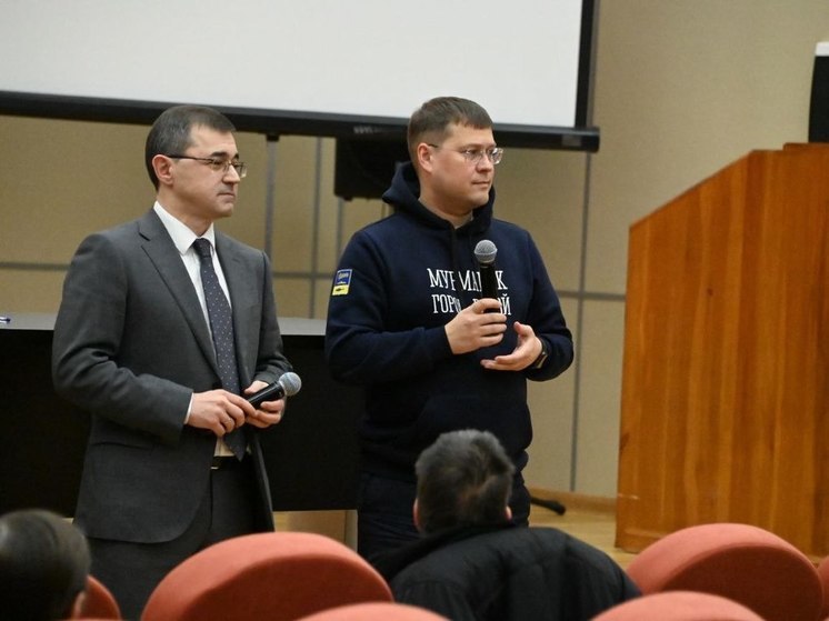Глава Мурманска Игорь Морарь встретился с жителями Первомайского округа