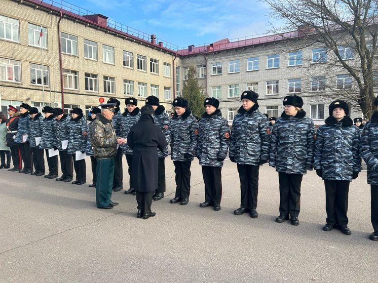 Брянские кадеты получили медали за патриотические мероприятия