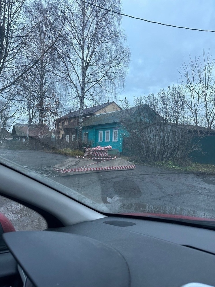 В Ярославле автолюбители и жители частного сектора делят дорогу